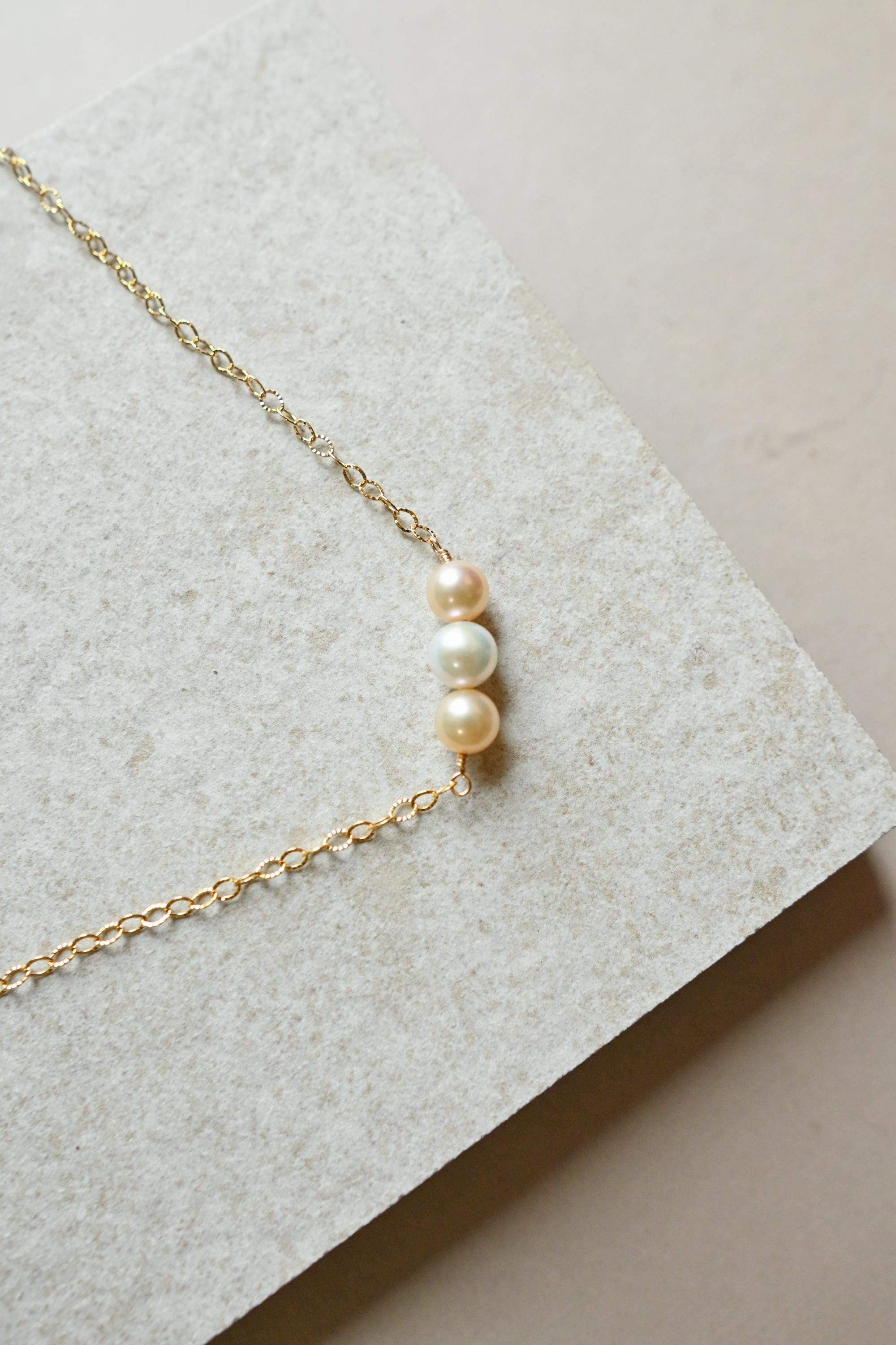 Jewelry accessories, jewelry stack, jewelry aesthetic, jewelry stack, jewelry design, jewelry, simple jewelry set, simple jewelry aesthetic, simple jewlery necklace, simple jewlery for wedding, dainty gold jewelry, pearl necklace, pearl earrings, pearl necklace outfit, pearl necklace set, pearl necklace aesthetic, Valentine’s Day, valentines, valentine gift for her, Edison pearl, keshi pearl, Tahitian pearl, keshi Tahitian pearl, bracelet, paperclip chain