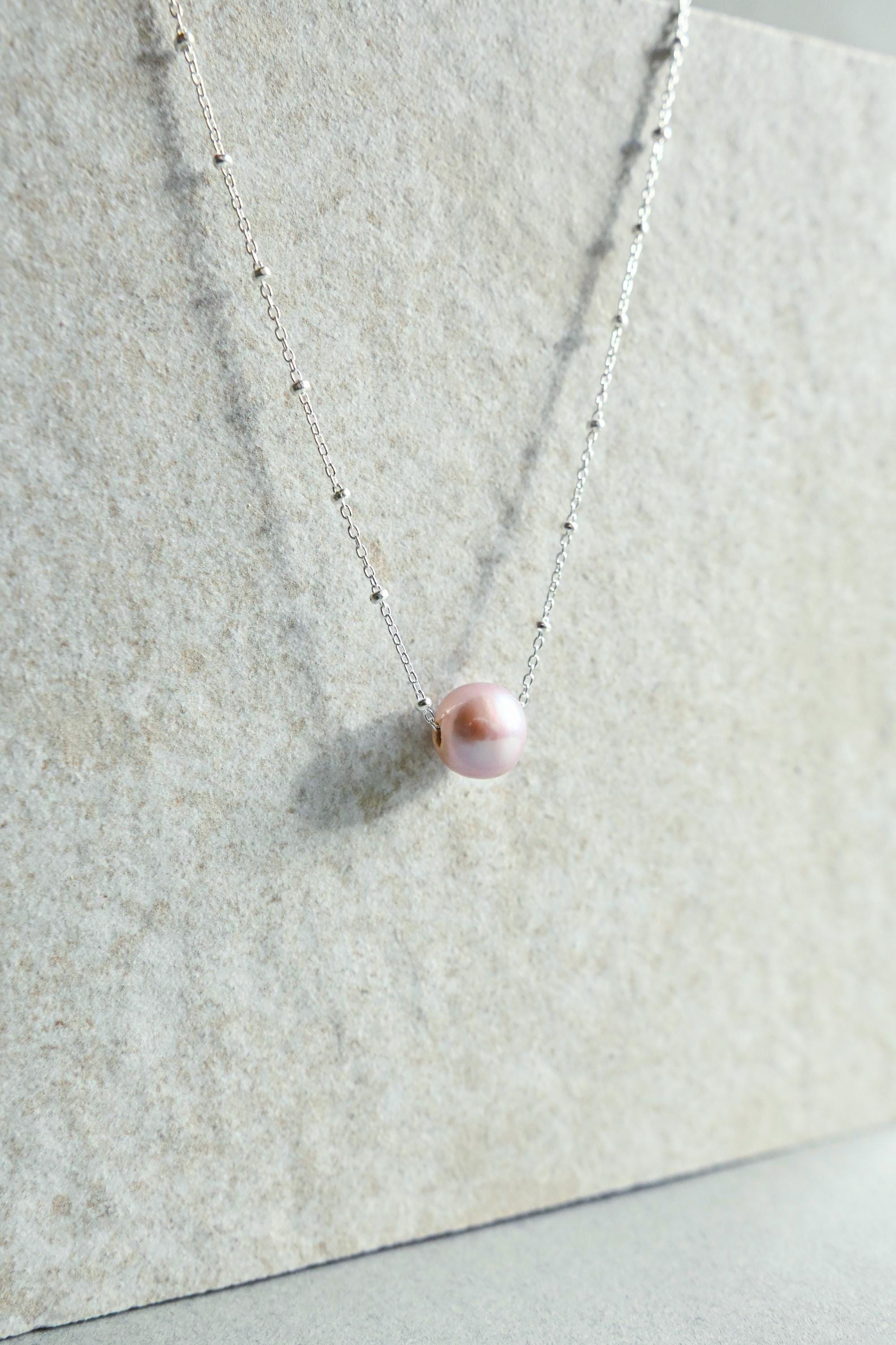 Jewelry accessories, jewelry stack, jewelry aesthetic, jewelry stack, jewelry design, jewelry, simple jewelry set, simple jewelry aesthetic, simple jewlery necklace, simple jewlery for wedding, dainty gold jewelry, pearl necklace, pearl earrings, pearl necklace outfit, pearl necklace set, pearl necklace aesthetic, Valentine’s Day, valentines, valentine gift for her, Edison pearl, keshi pearl, Tahitian pearl, keshi Tahitian pearl, bracelet, paperclip chain