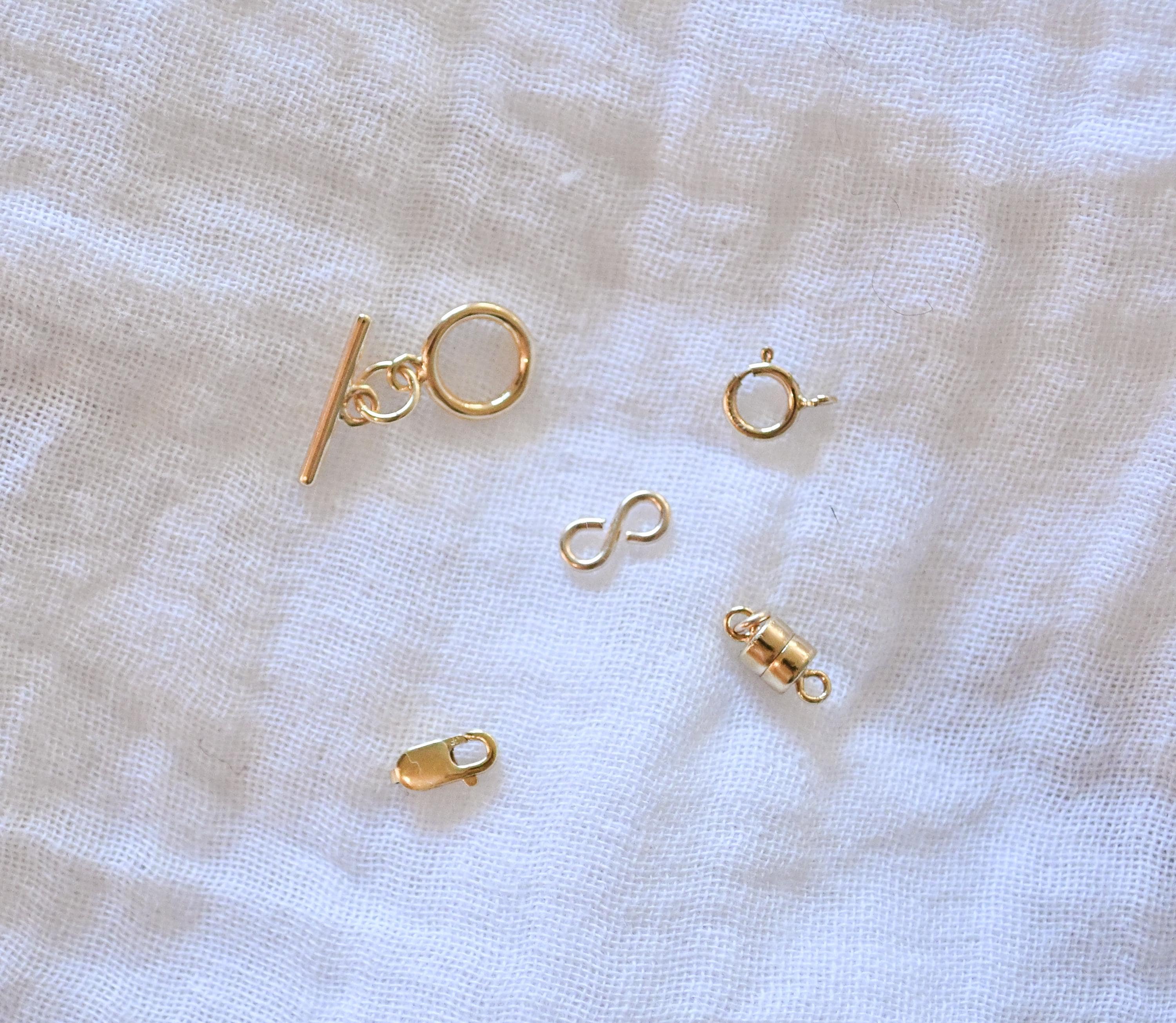 Jewelry accessories, jewelry stack, jewelry aesthetic, jewelry stack, jewelry design, jewelry, simple jewelry set, simple jewelry aesthetic, simple jewlery necklace, simple jewlery for wedding, dainty gold jewelry, pearl necklace, pearl earrings, pearl necklace outfit, pearl necklace set, pearl necklace aesthetic, Christmas gifts, Christmas gifts for mom, Christmas gifts for friends, Christmas jewelry, Christmas jewelry ideas. (etsy image id: 7334326931)