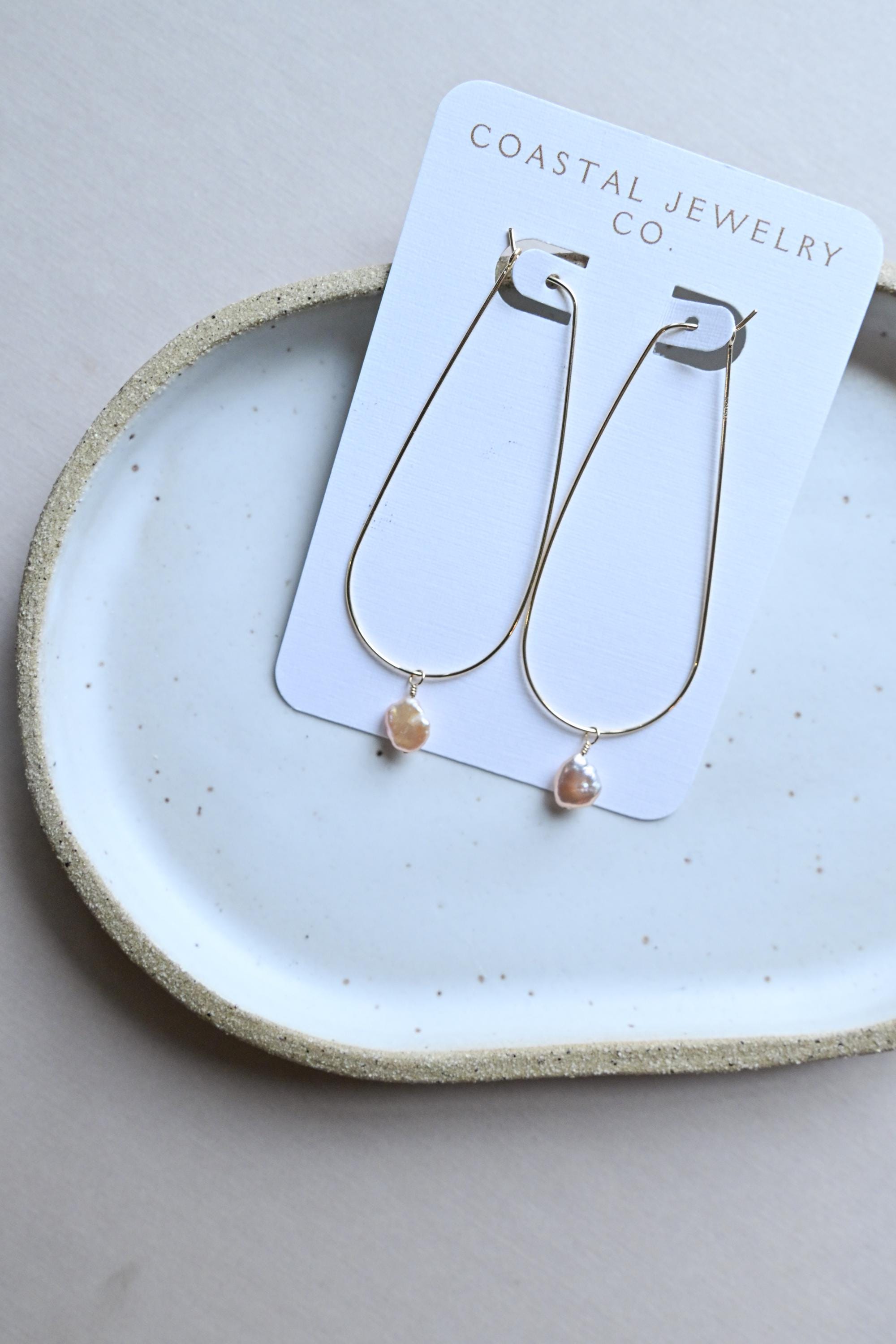 Keshi Edison pearl teardrop gold filled earrings - Valentine’s Day jewelry (etsy image id: 7648716974)