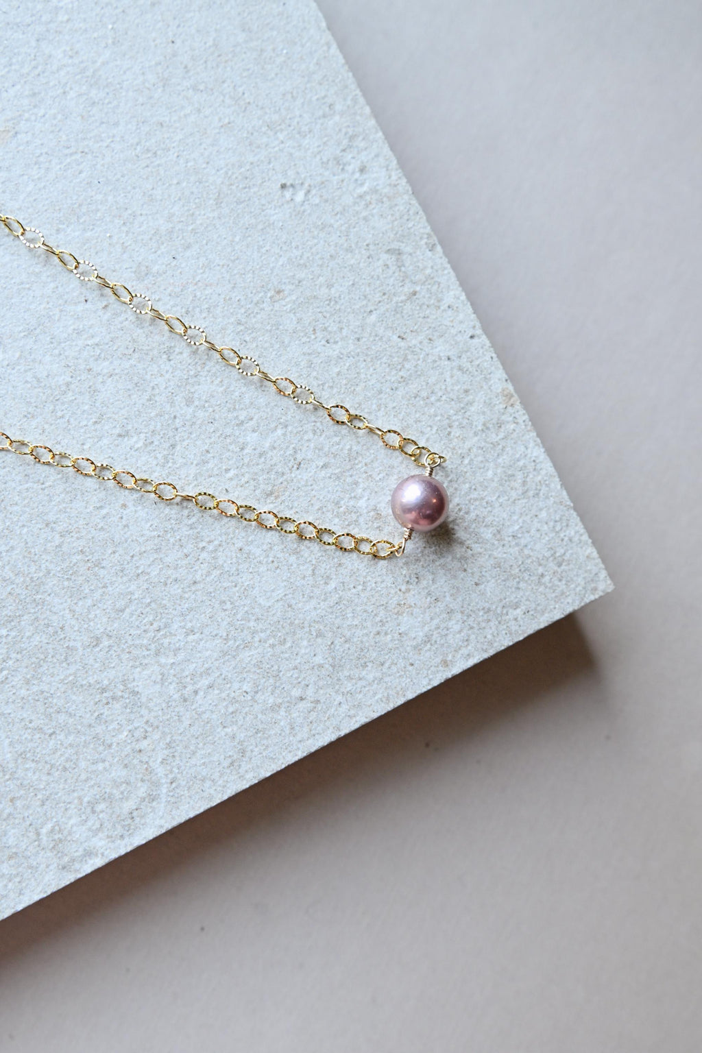Jewelry accessories, jewelry stack, jewelry aesthetic, jewelry stack, jewelry design, jewelry, simple jewelry set, simple jewelry aesthetic, simple jewlery necklace, simple jewlery for wedding, dainty gold jewelry, pearl necklace, pearl earrings, pearl necklace outfit, pearl necklace set, pearl necklace aesthetic, Valentine’s Day, valentines, valentine gift for her, Edison pearl, keshi pearl, Tahitian pearl, keshi Tahitian pearl, bracelet, paperclip chain (etsy image id: 7723981631)