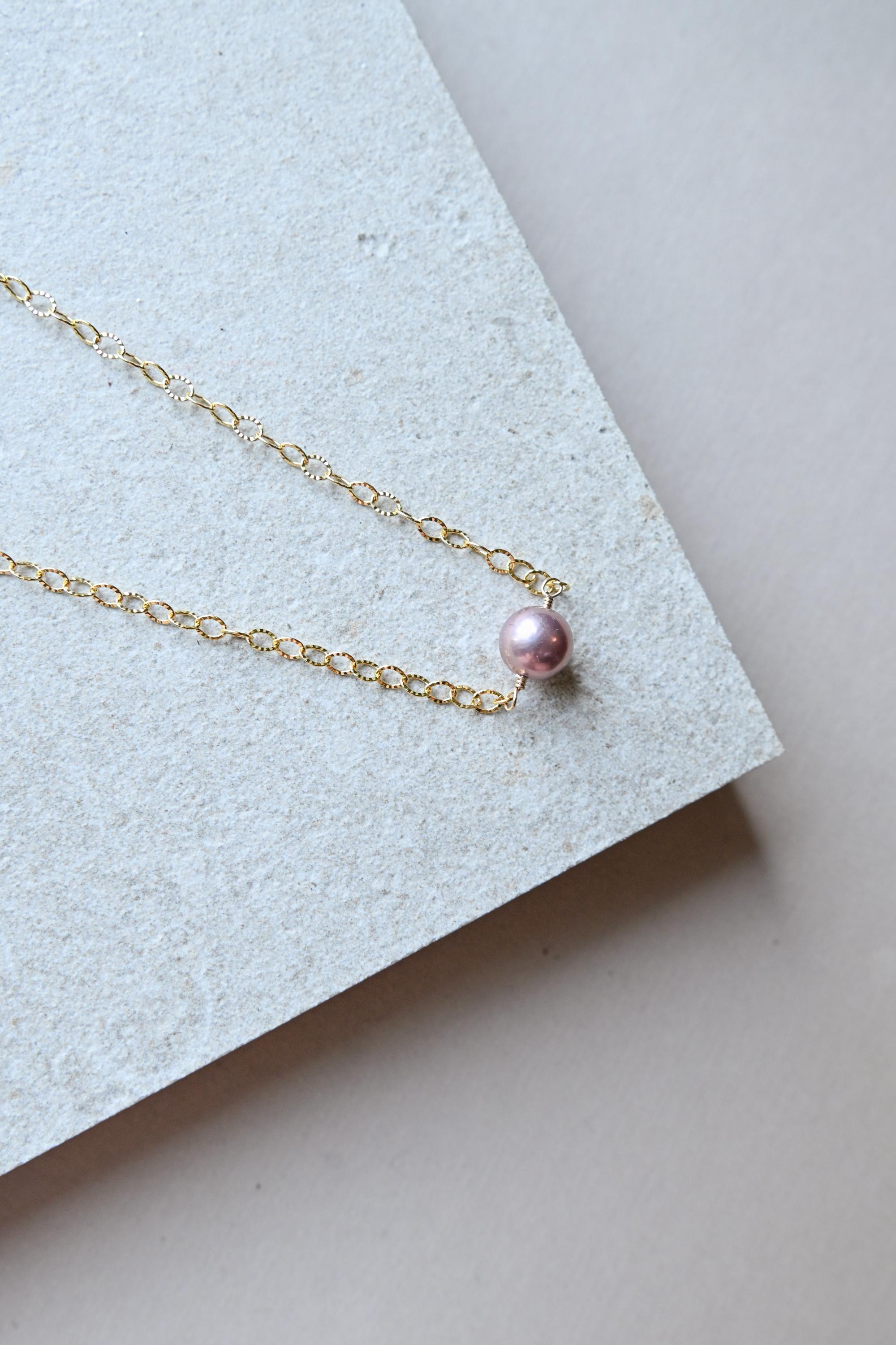 Jewelry accessories, jewelry stack, jewelry aesthetic, jewelry stack, jewelry design, jewelry, simple jewelry set, simple jewelry aesthetic, simple jewlery necklace, simple jewlery for wedding, dainty gold jewelry, pearl necklace, pearl earrings, pearl necklace outfit, pearl necklace set, pearl necklace aesthetic, Valentine’s Day, valentines, valentine gift for her, Edison pearl, keshi pearl, Tahitian pearl, keshi Tahitian pearl, bracelet, paperclip chain (etsy image id: 7723981631)