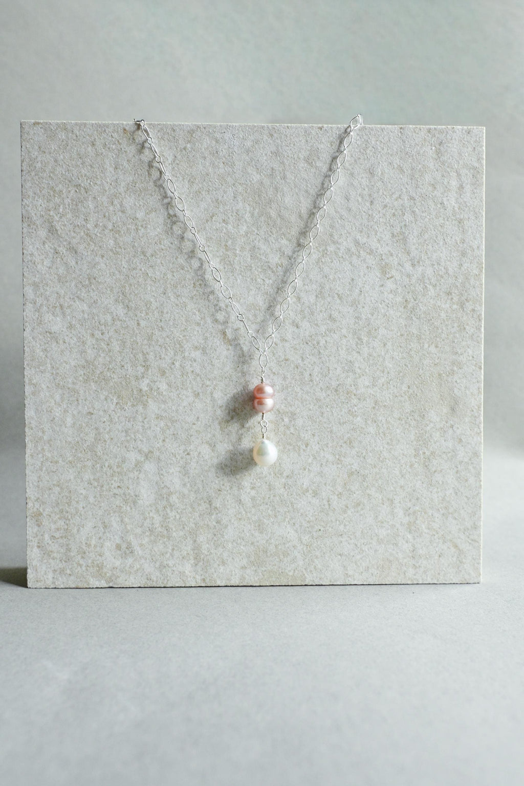 Jewelry accessories, jewelry stack, jewelry aesthetic, jewelry stack, jewelry design, jewelry, simple jewelry set, simple jewelry aesthetic, simple jewlery necklace, simple jewlery for wedding, dainty gold jewelry, pearl necklace, pearl earrings, pearl necklace outfit, pearl necklace set, pearl necklace aesthetic, Valentine’s Day, valentines, valentine gift for her, Edison pearl, keshi pearl, Tahitian pearl, keshi Tahitian pearl, bracelet, paperclip chain (etsy image id: 7767464802)