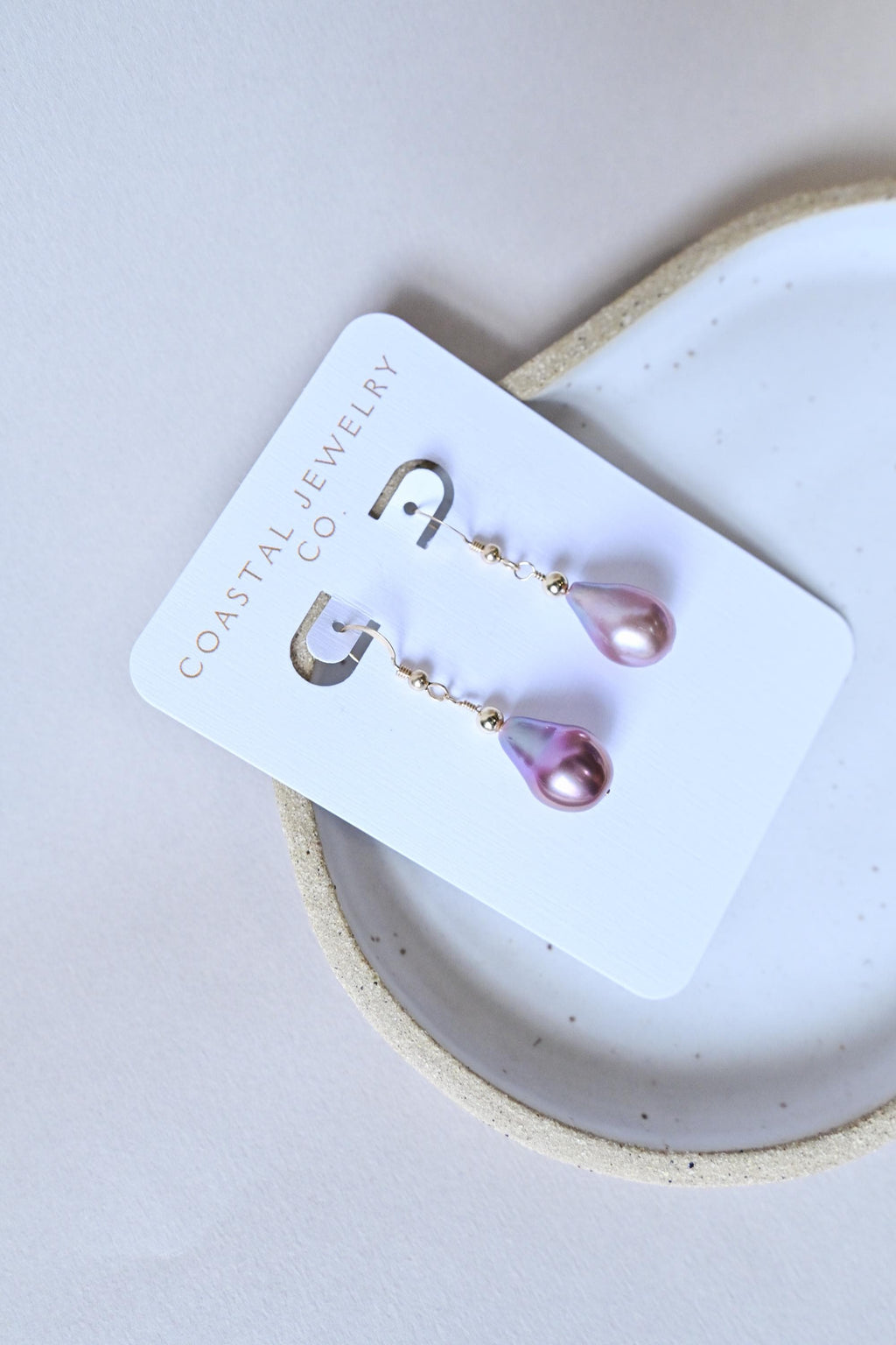 Jewelry accessories, jewelry stack, jewelry aesthetic, jewelry stack, jewelry design, jewelry, simple jewelry set, simple jewelry aesthetic, simple jewlery necklace, simple jewlery for wedding, dainty gold jewelry, pearl necklace, pearl earrings, pearl necklace outfit, pearl necklace set, pearl necklace aesthetic, Valentine’s Day, valentines, valentine gift for her, Edison pearl, keshi pearl, Tahitian pearl, keshi Tahitian pearl, bracelet, paperc (etsy image id: 7783608423)