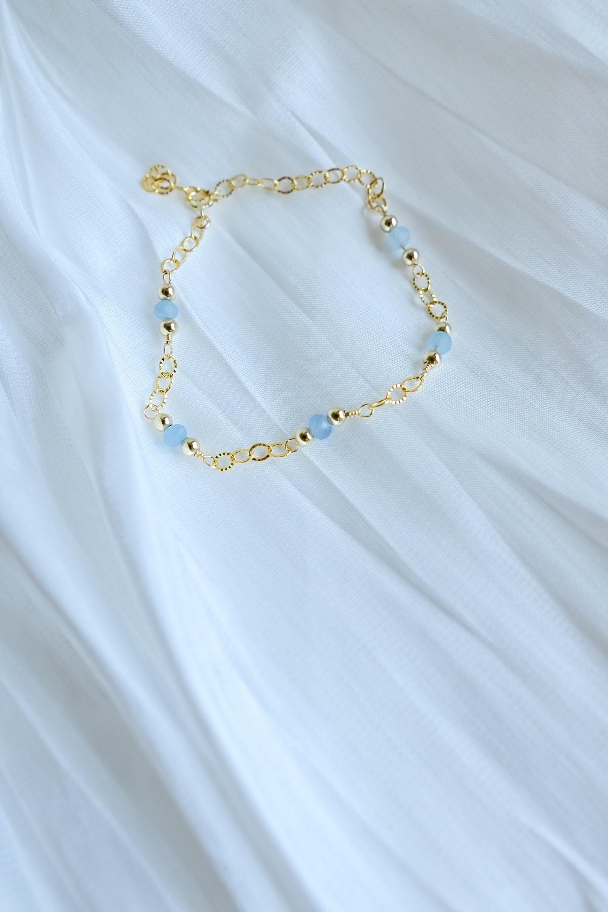 14k Gold Filled Aquamarine Gemstone Bracelet & Pearl Earrings Set (etsy image id: 7909694684)