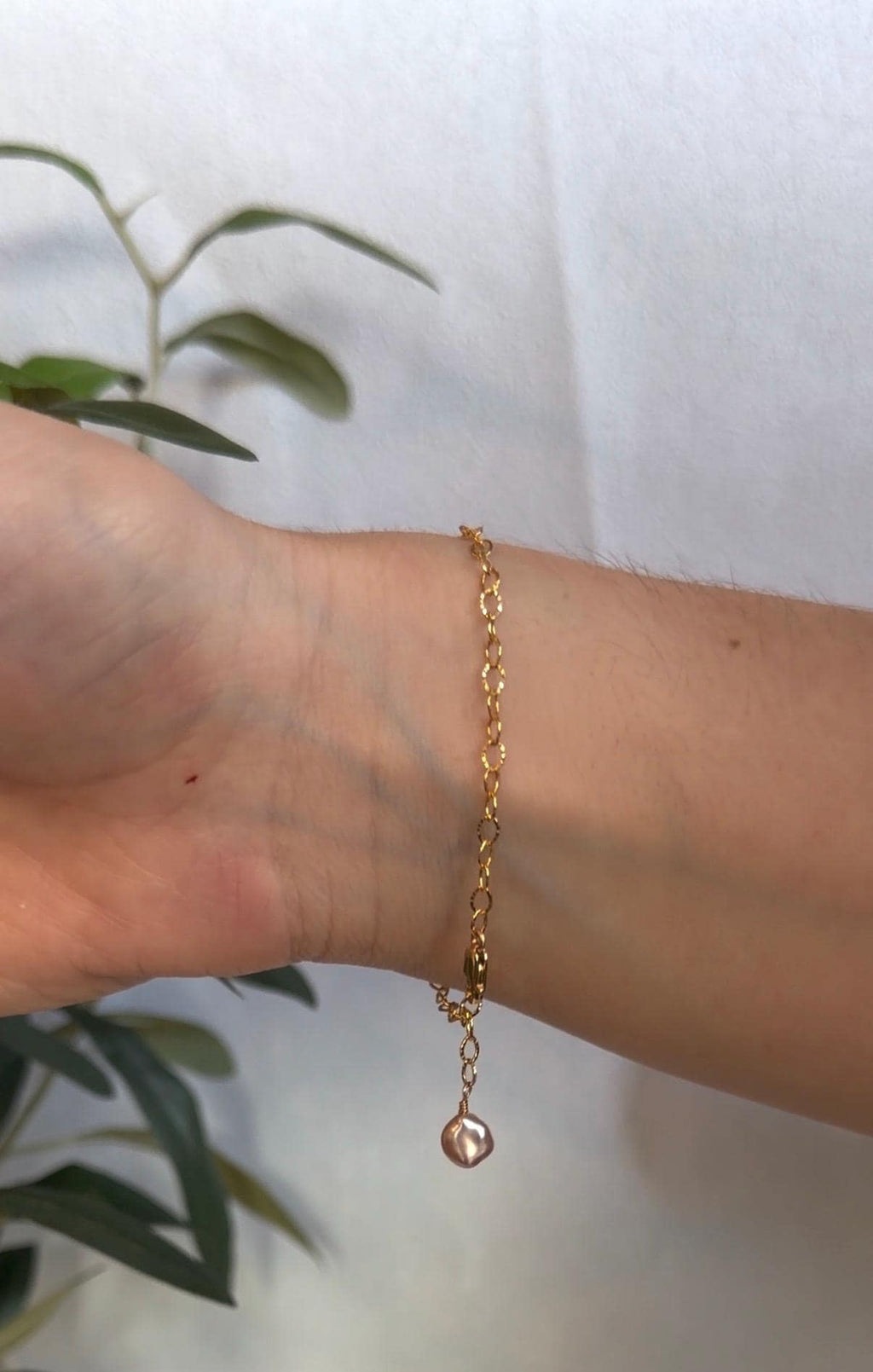 Mama Nana Pearl Bracelet – Akoya or Edison Pearl, 14k Gold Filled (etsy image id: 7945722956)